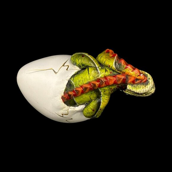 Handmade Mexican Iguana Emerging from Egg Sculpture Hand Painted Signed Macias - Picture 9 of 11